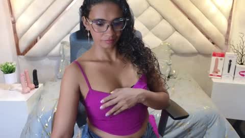 Lesly  online show from 01-23-25, 11:26