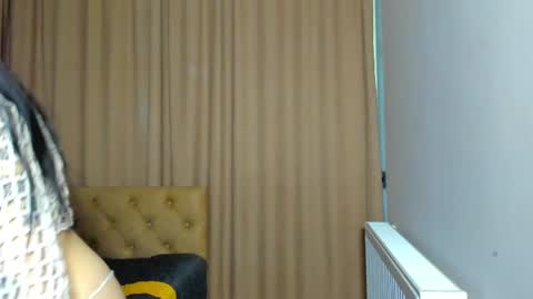 Snapshot of lesyaliss chatting on 05-16-26, 07:56 lesyaliss online show from 05-16-26, 07:56