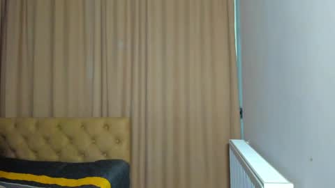 Snapshot of lesyaliss chatting on 05-16-26, 08:07 lesyaliss online show from 05-16-26, 08:07