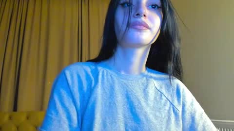 Snapshot of lesyaliss chatting on 05-26-26, 08:38 lesyaliss online show from 05-26-26, 08:38