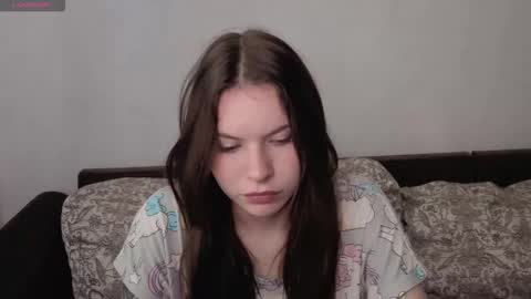 Snapshot of let_me_seee chatting on 10-02-25, 09:49 Fiona online show from 10-02-25, 09:49