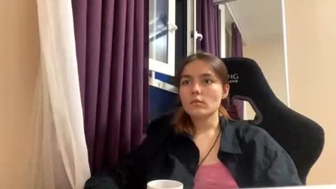 Milena online show from 07-29-26, 05:33