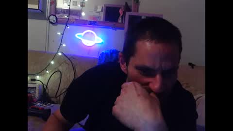 Snapshot of letmie chatting on 06-10-26, 04:12 letmie online show from 06-10-26, 04:12