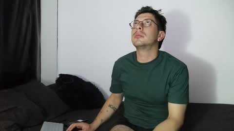 Snapshot of letorres23 chatting on 03-21-26, 06:07 Torres online show from 03-21-26, 06:07