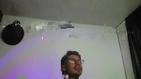 Snapshot of letorres23 chatting on 04-09-26, 03:39 Torres online show from 04-09-26, 03:39