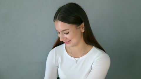 Snapshot of lette_emily chatting on 09-11-25, 07:19 Emily online show from 09-11-25, 07:19