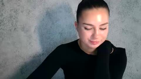 Snapshot of lette_emily chatting on 09-12-25, 06:35 Emily online show from 09-12-25, 06:35