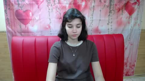 Snapshot of letty_curly chatting on 03-27-26, 08:26 letty_curly online show from 03-27-26, 08:26