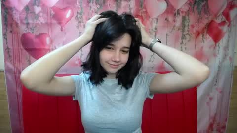 Snapshot of letty_curly chatting on 05-07-26, 06:30 letty_curly online show from 05-07-26, 06:30