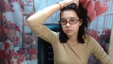Snapshot of letty_curly chatting on 05-28-26, 05:16 letty_curly online show from 05-28-26, 05:16