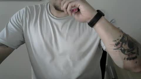 Snapshot of lev1ngston chatting on 07-28-26, 03:21 lev1ngston online show from 07-28-26, 03:21