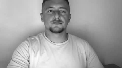 Snapshot of lev1ngston chatting on 08-06-26, 03:25 lev1ngston online show from 08-06-26, 03:25