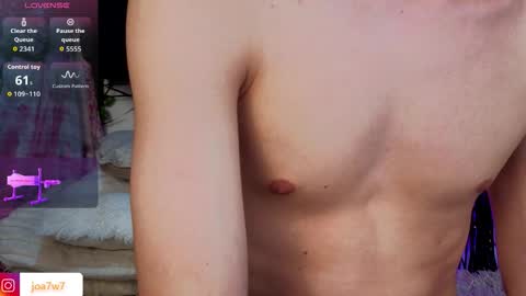 Levi  online show from 10-22-25, 01:55