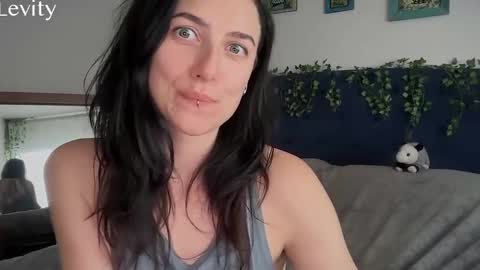 Levity online show from 09-14-25, 06:51