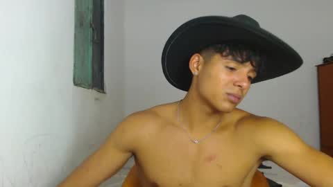 i  am lewis ly EDUARDO MEMDOZA15 online show from 06-04-26, 11:11