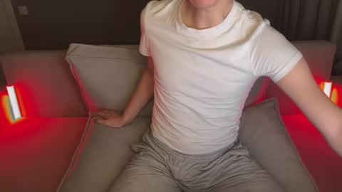 Snapshot of lex_cookie chatting on 01-09-26, 10:44 John online show from 01-09-26, 10:44