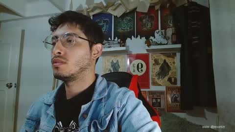 Snapshot of lex_ross chatting on 01-31-25, 02:15 lex ross online show from 01-31-25, 02:15