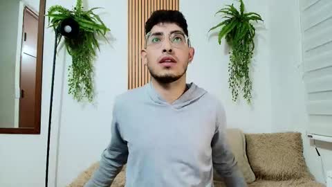 Snapshot of lex_ross chatting on 09-20-25, 02:56 lex ross online show from 09-20-25, 02:56