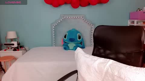 Lexas Room online show from 09-18-25, 03:52