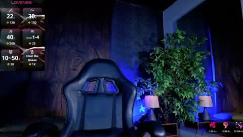 Snapshot of lexavega_ chatting on 05-19-26, 10:43 lexavega_ online show from 05-19-26, 10:43