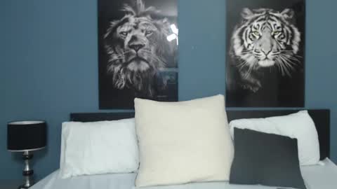 Snapshot of lexi_bloom chatting on 02-27-25, 11:20 Gabrielle online show from 02-27-25, 11:20