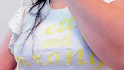 Snapshot of lexi_bloom chatting on 11-09-25, 10:57 Gabrielle online show from 11-09-25, 10:57