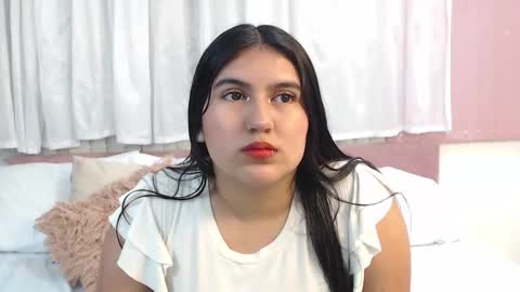 Snapshot of lexi_bloom chatting on 11-20-25, 10:37 Gabrielle online show from 11-20-25, 10:37