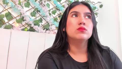 Snapshot of lexi_bloom chatting on 12-05-25, 10:46 Gabrielle online show from 12-05-25, 10:46