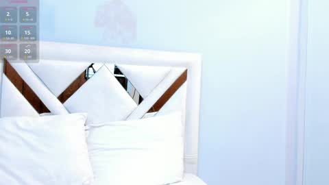 Gabrielle online show from 04-08-26, 10:59