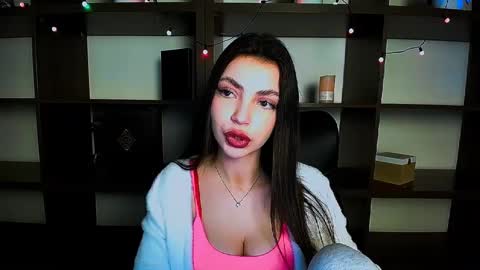 Alexia online show from 02-18-25, 05:42