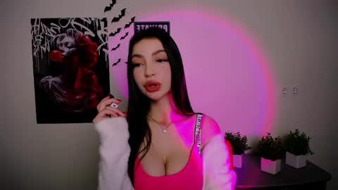 Alexia online show from 02-25-25, 03:38