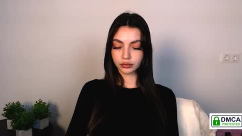 Alexia online show from 10-13-25, 02:17