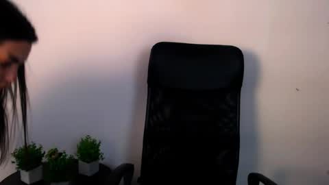 Snapshot of lexi_jos chatting on 06-05-26, 10:43 Alexia online show from 06-05-26, 10:43