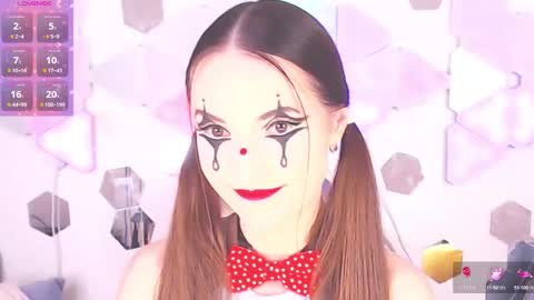 Snapshot of lexi_kiss chatting on 09-19-25, 08:27 Alexia online show from 09-19-25, 08:27