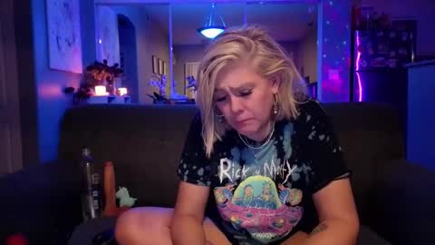 Lexi online show from 01-16-26, 07:01