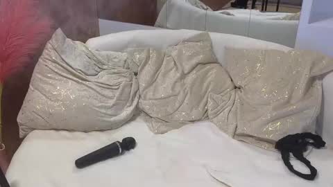 LEXXY online show from 03-06-25, 06:52