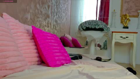 LEXXY online show from 04-17-26, 04:48