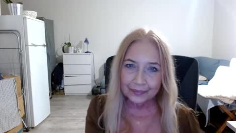Snapshot of lexie_wild chatting on 02-27-25, 03:15 Lexie online show from 02-27-25, 03:15