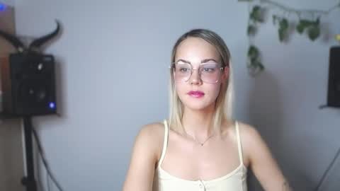 Snapshot of lexie_wild chatting on 03-03-25, 10:10 Lexie online show from 03-03-25, 10:10