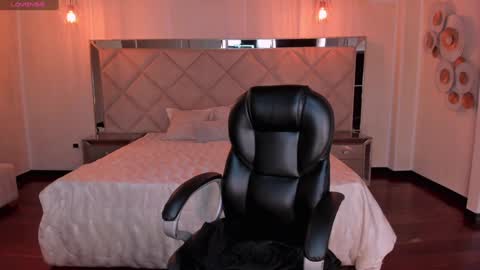 Lexie  online show from 12-24-24, 08:49