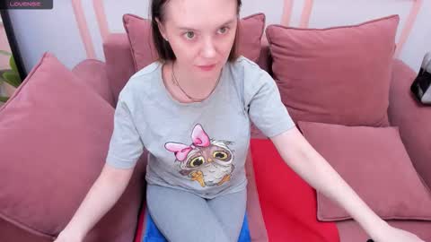 Lexi online show from 10-21-25, 06:25