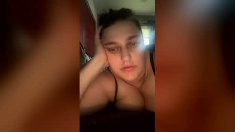 SoloAfterDark online show from 05-06-26, 10:26