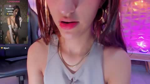 Snapshot of lexivie_ chatting on 10-14-25, 11:38 lexivie_ online show from 10-14-25, 11:38