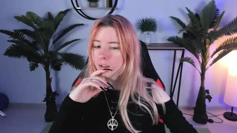 Lexi Wenford NO NUDE GODDESS online show from 12-20-24, 02:41