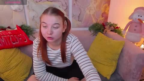 Snapshot of lexxxyone chatting on 12-04-24, 11:30 lexxxyone online show from 12-04-24, 11:30
