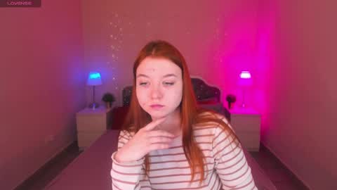 Snapshot of lexxxyone chatting on 02-10-25, 03:46 lexxxyone online show from 02-10-25, 03:46