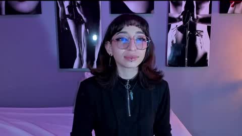 Lexy online show from 12-18-24, 07:19