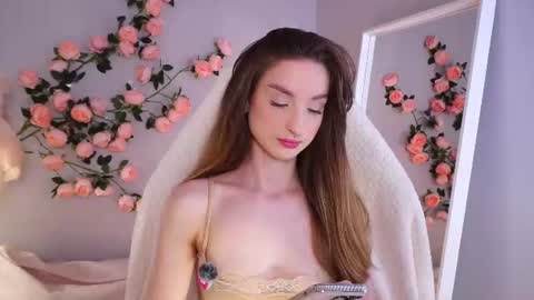 Lexy  online show from 07-25-26, 09:23