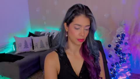 Snapshot of lexy_fox2 chatting on 12-04-24, 03:59 Lexy online show from 12-04-24, 03:59