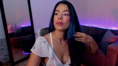 Snapshot of lexy_fox2 chatting on 11-19-25, 01:16 Lexy online show from 11-19-25, 01:16